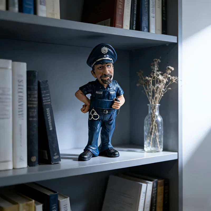 🏛 Modern Decorative Statue Police Officer 17cm ✨ Collectible Ornament