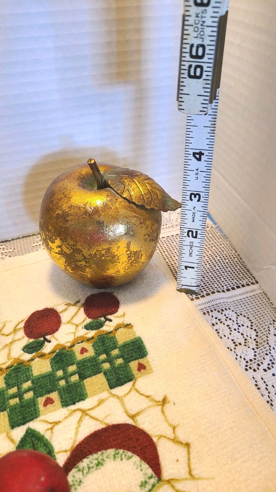 Apple Decor Lot Kitchen Mini Basket Wood & Wax Apples S & P Shakers, Dish Towel