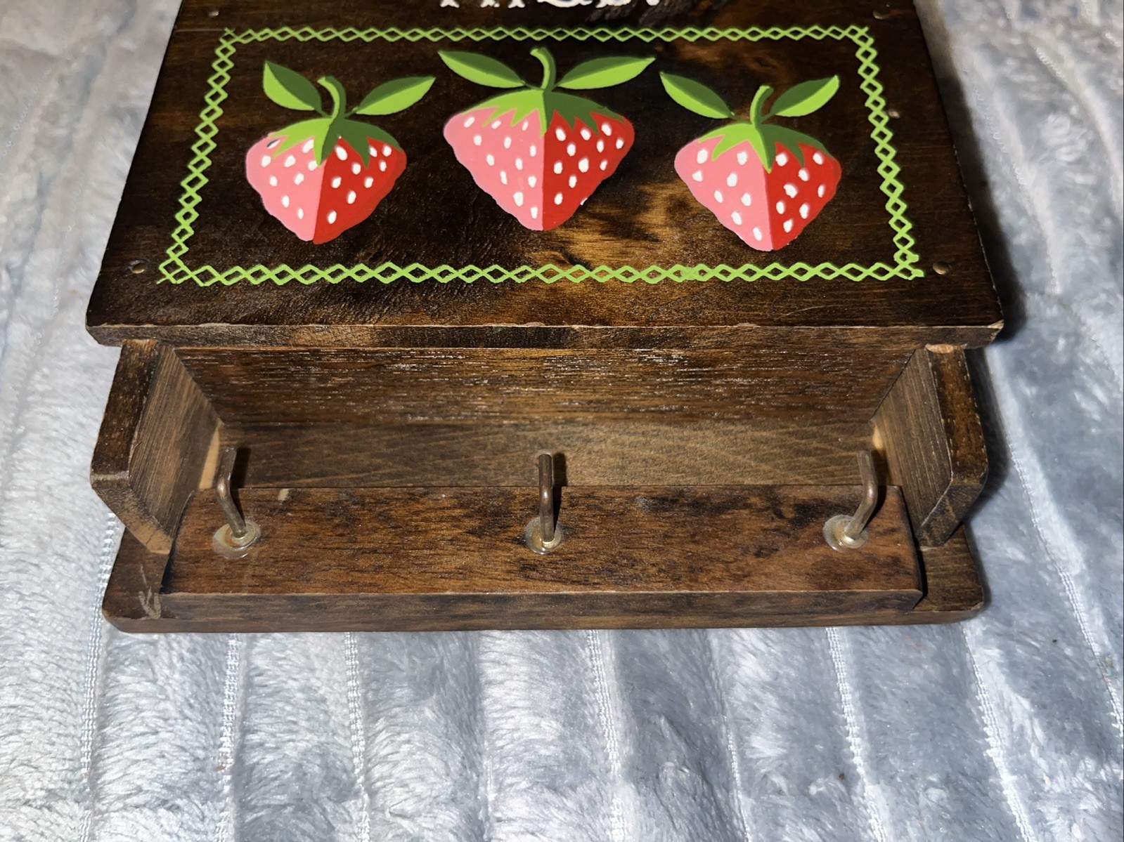 Vintage 80s Goodwood Wooden Strawberry Mail Organizer Key Holder Wall 3 Tie