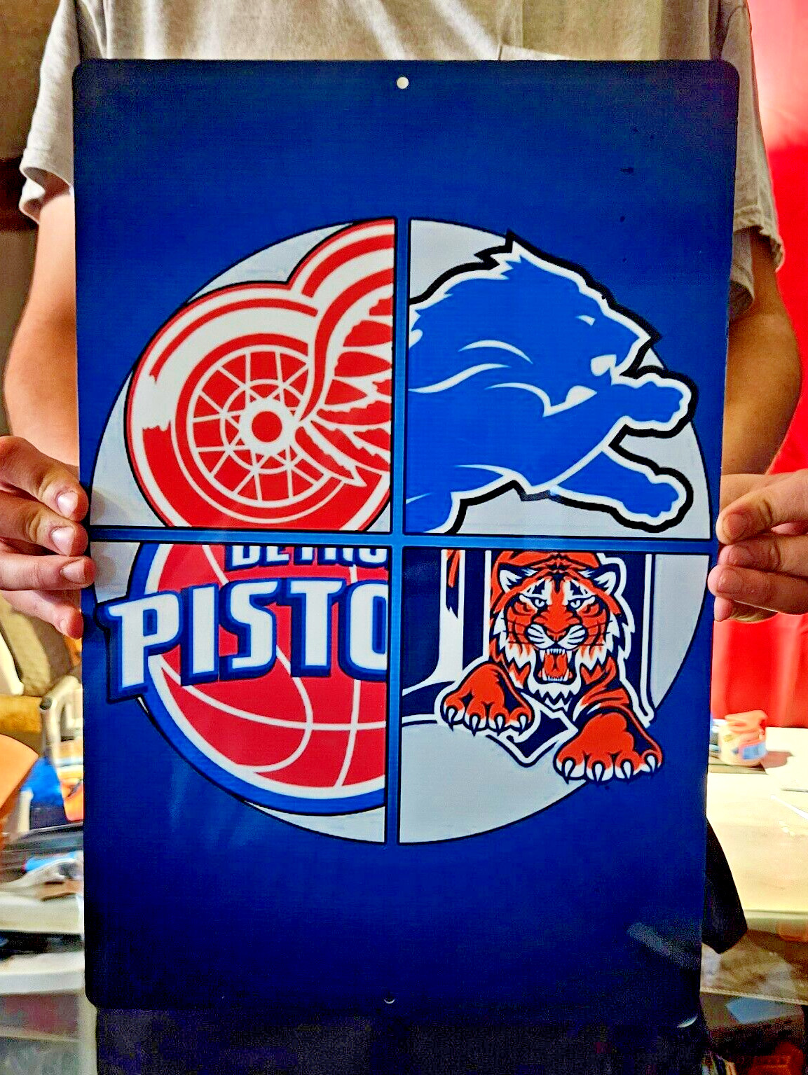 Detroit Sports Logo 12×18 inch metal poster.
