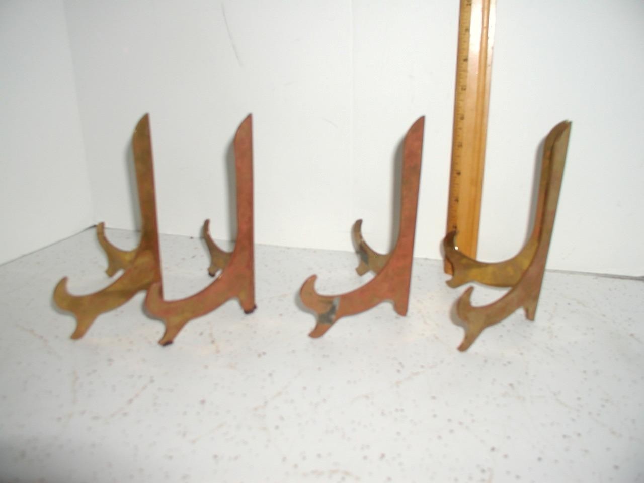 Vintage smooth Brass Easel Picture Stand 7″ tall Hollywood Regency Rococo