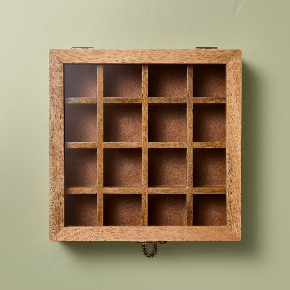 Small Wood Collectables Box – Hearth & Hand with Magnolia