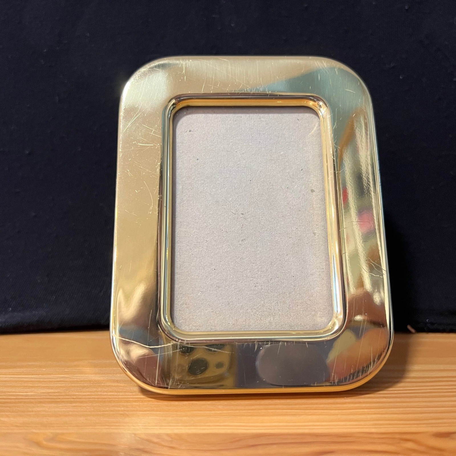 Polished Gold Tone Rounded Rectangle Tabletop Picture Frame 3.5 in x 2.5 in glam