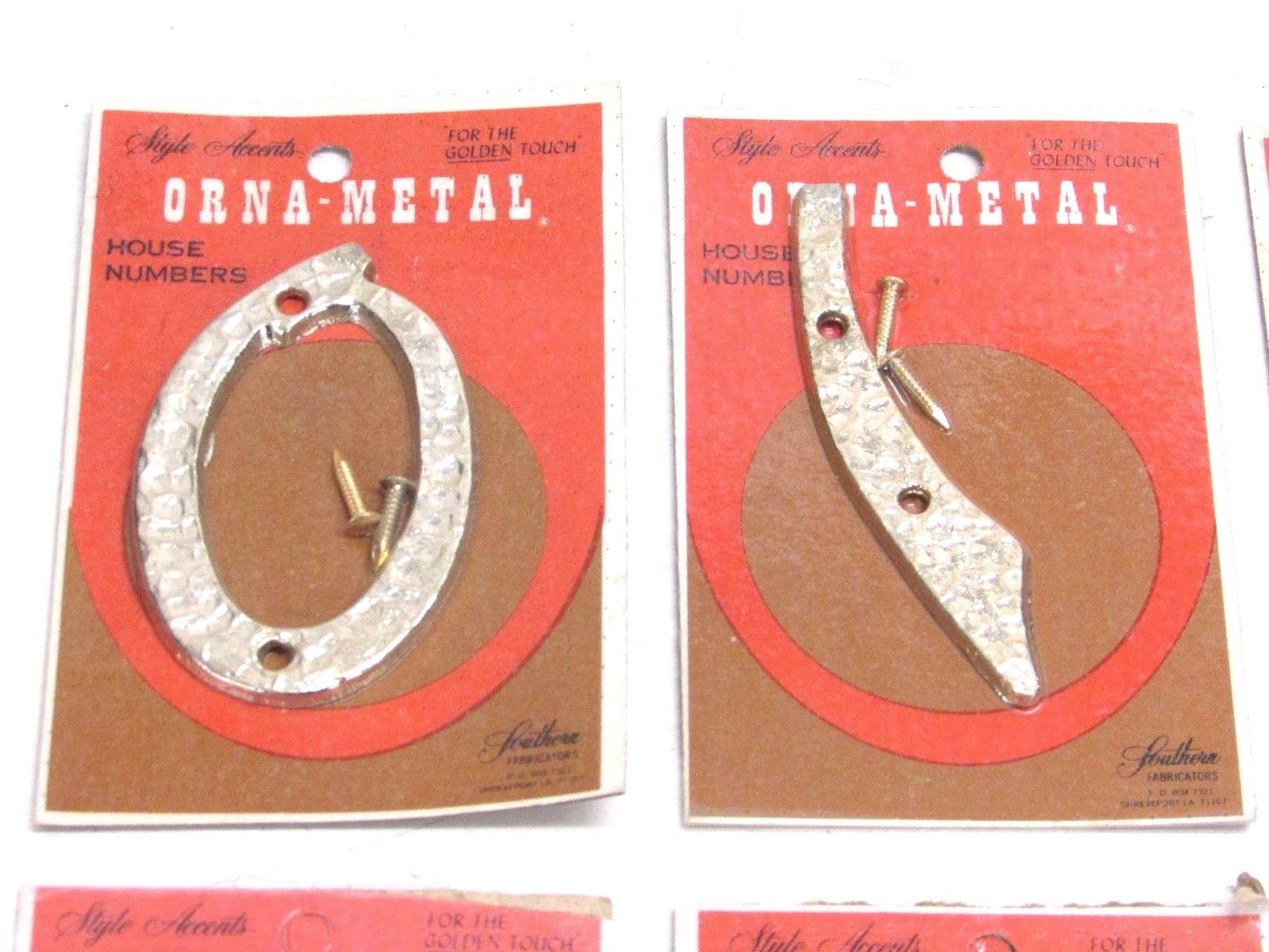NOS! VINTAGE ORNA-METAL HOUSE NUMBERS, GOLD TONE HAMMERED ALUMINUM