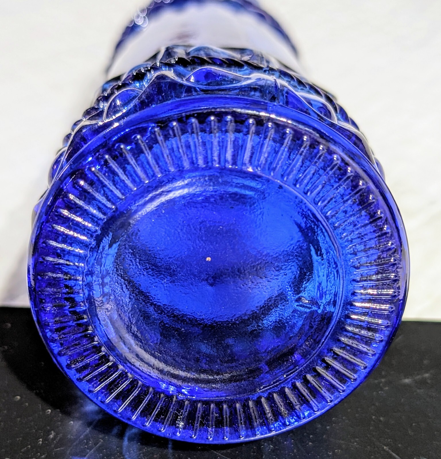 Decorative Blue Glass Bottle Embossed Rope Design Home Decor 12″ Collectible Vtg