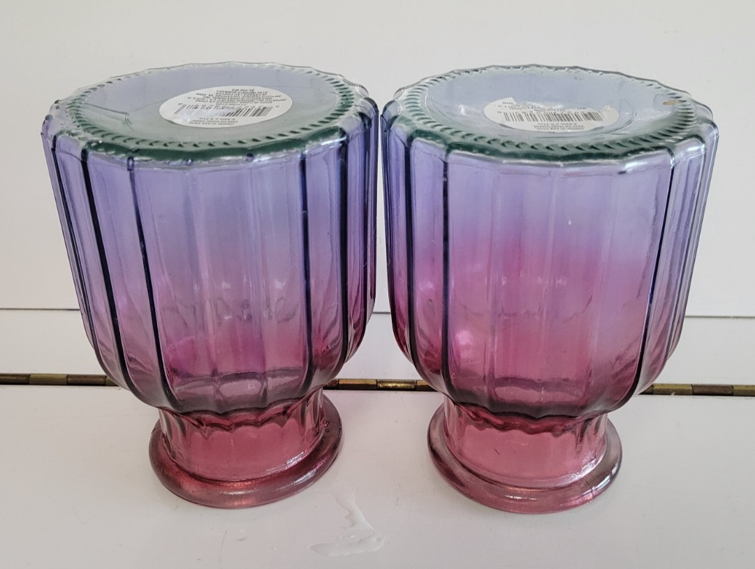 2 GREENBRIER INTL GLASS VASES BLUE BOTTOM RASPBERRY PINK TOP 6 INCHES