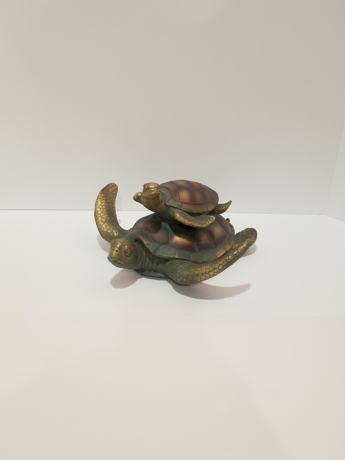 Iridescent Resin Mommy Baby Sea Turtle Family Beach Salt Life Home Decor