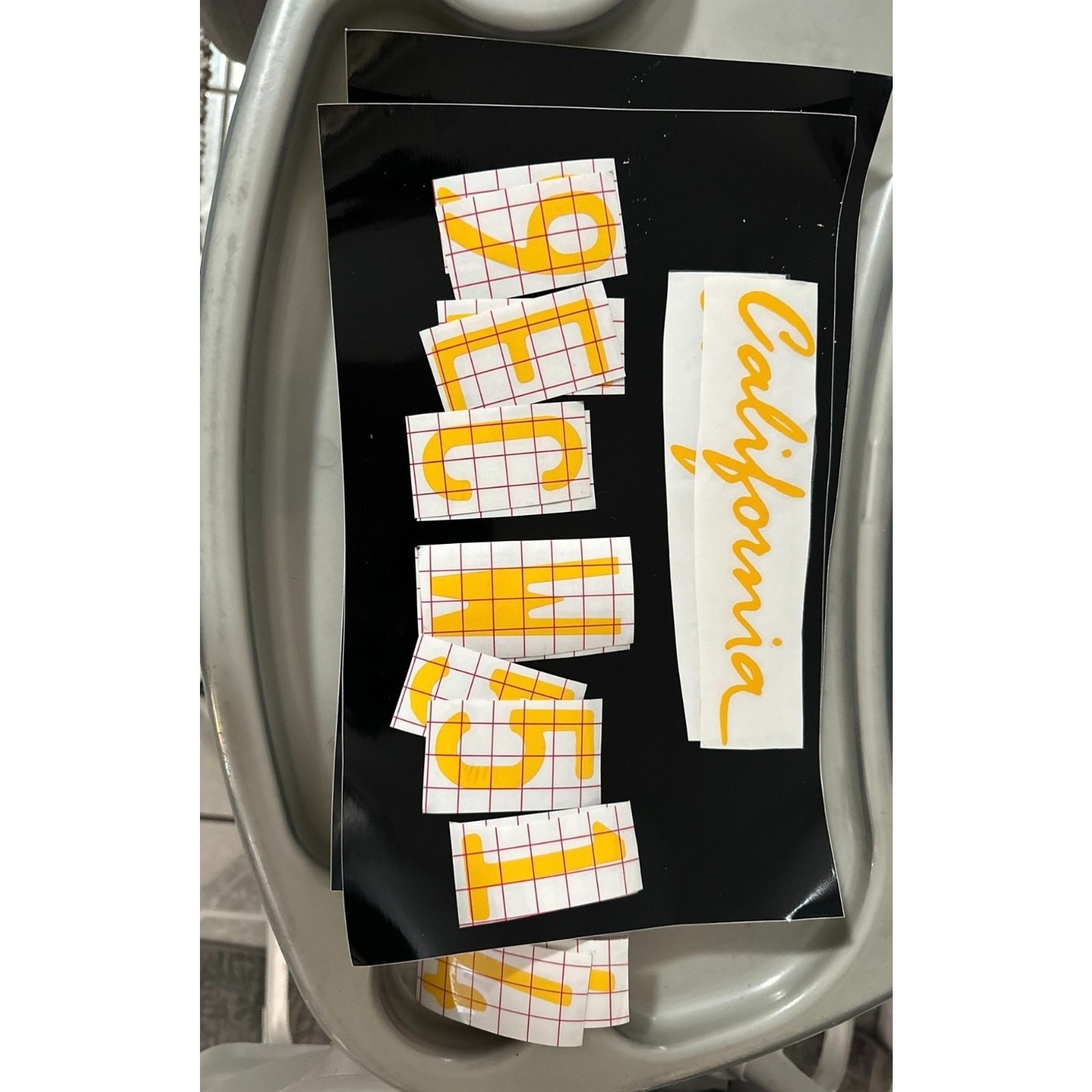Gloss California Plate Wrap DIY Kit (DIFRENT COLORS AVALIABLE ) KIT 2 PLATES
