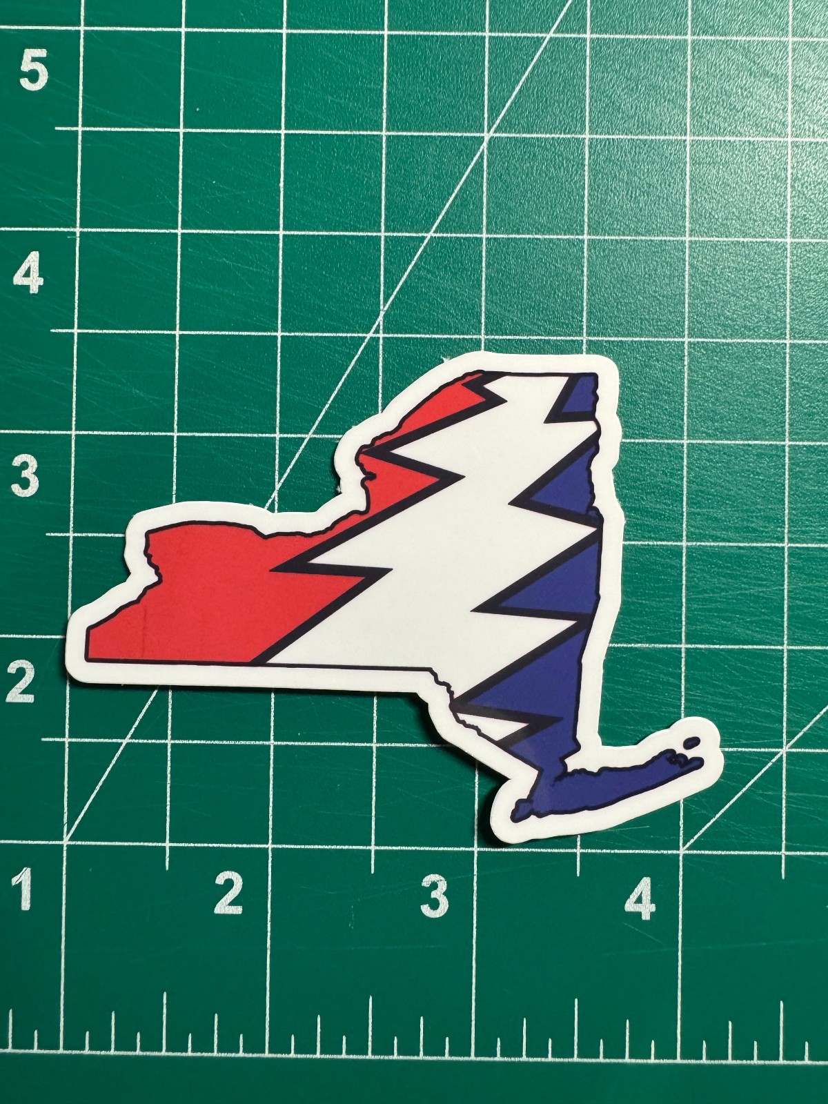 New York Stealie – Grateful Dead – Laminated Vinyl Sticker 2.5″x3″