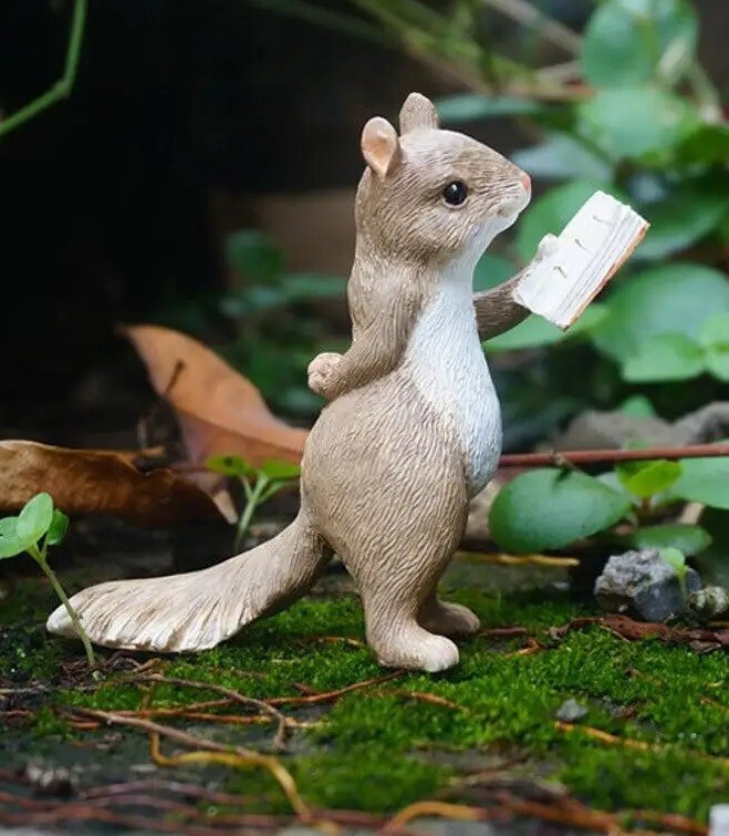Squirrel Reading Book Statue Fairy Sculpture Miniature Figurine Home Decor Gifts