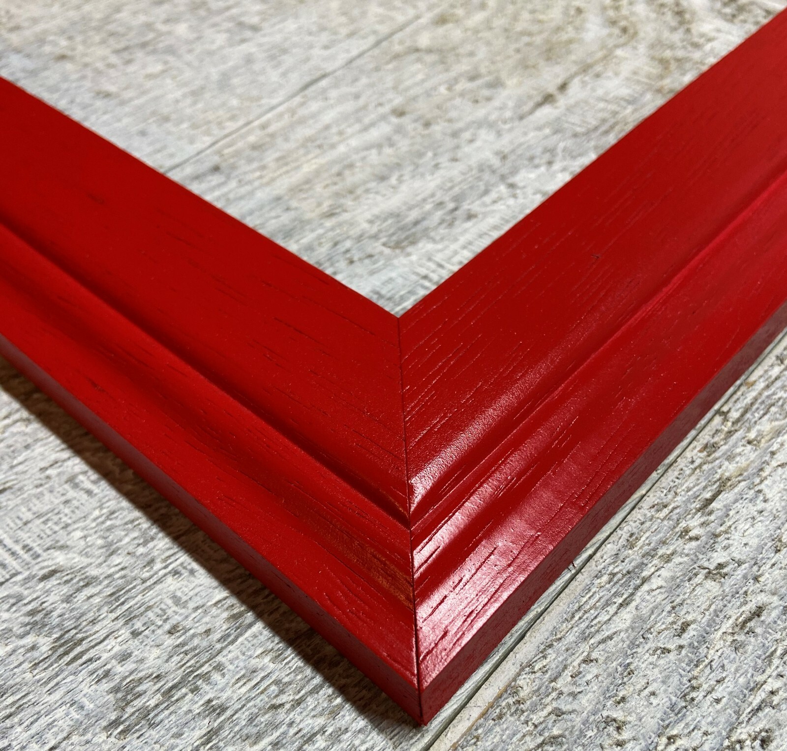 F10-253 1-3/4″ Apple Red Wood Picture Frame any size