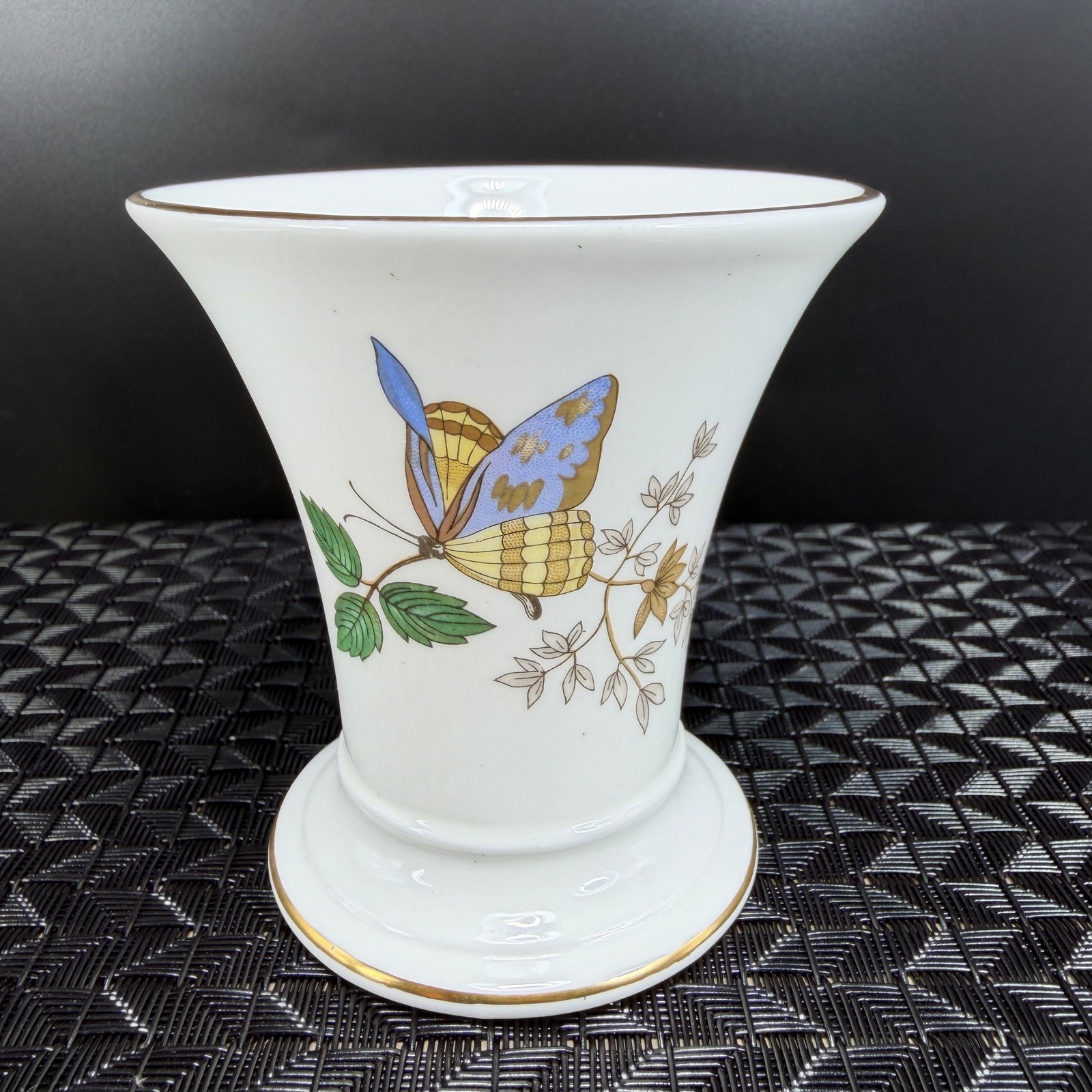 Wedgwood Charnwood Bone China Vase Butterfly Floral Gold Trim Made in England