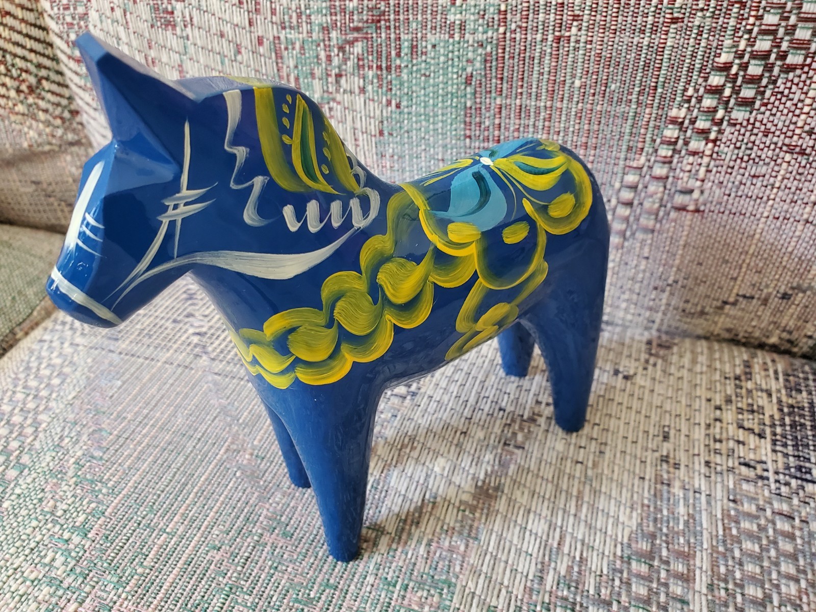 Swedish dala horse 6 inches vintage wooden blue yellow and white Sweden