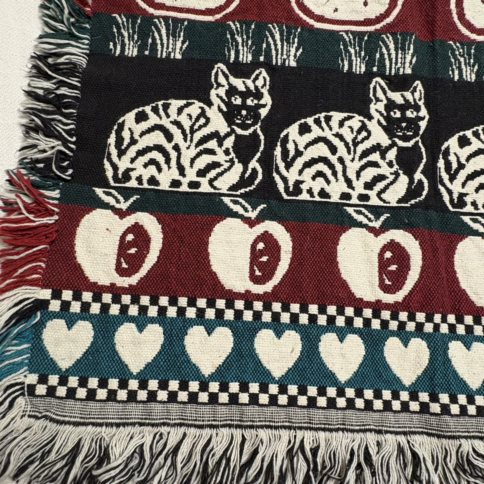 Crown Crafts Lap Blanket Vintage Cat Apple Tapestry Hanging Country Farmhouse