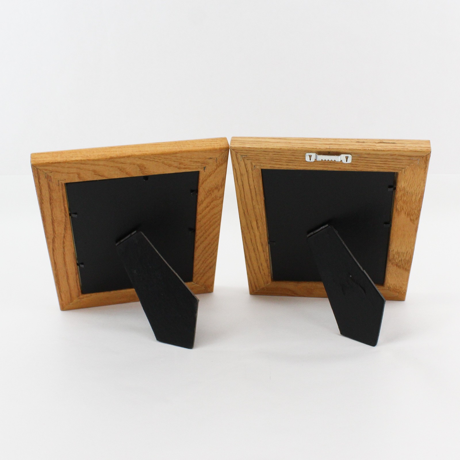 Set of Two 7 x 9 Inch Wood Photo Frames for 5 x 7 inch Photos