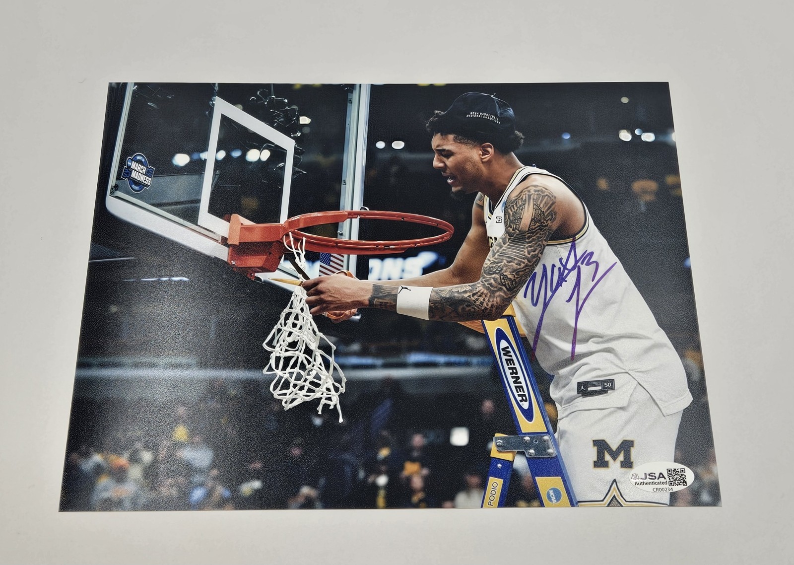 YAXEL LENDEBORG Signed 8×10 Photograph JSA COA Michigan Wolverines Net Cut