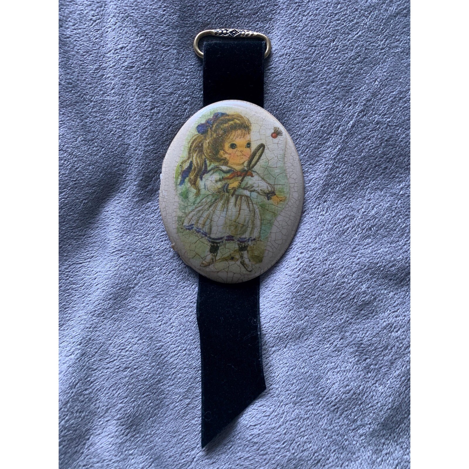 Vintage Oval Decoupaged Plaster Girl Badminton Ribbon Wall Plaque Cottage Retro