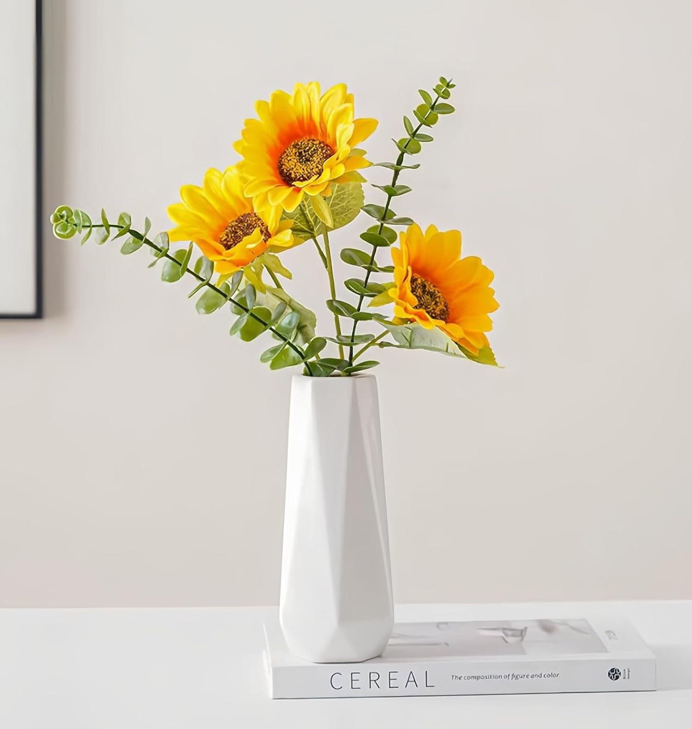 Small White vase,7.5 inch Ceramic Flower Vases Minimalism Style for Modern Table