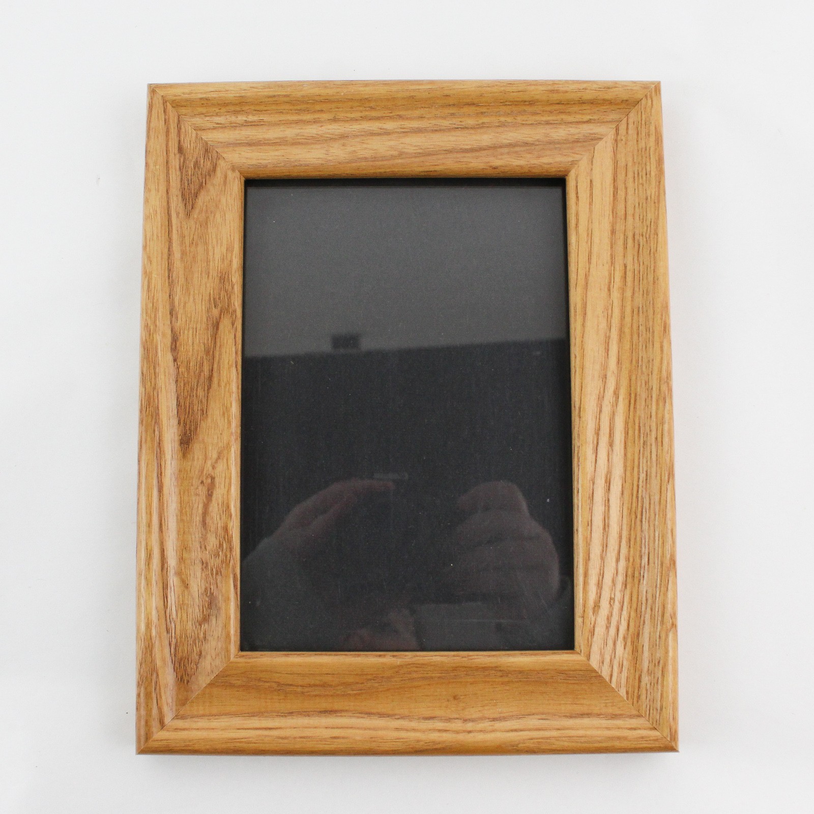 Set of Two 7 x 9 Inch Wood Photo Frames for 5 x 7 inch Photos