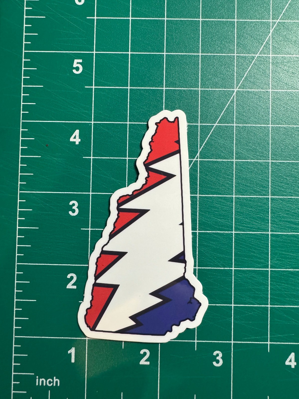 New Hampshire Stealie – Grateful Dead – Laminated Vinyl Sticker 1.5″x3″