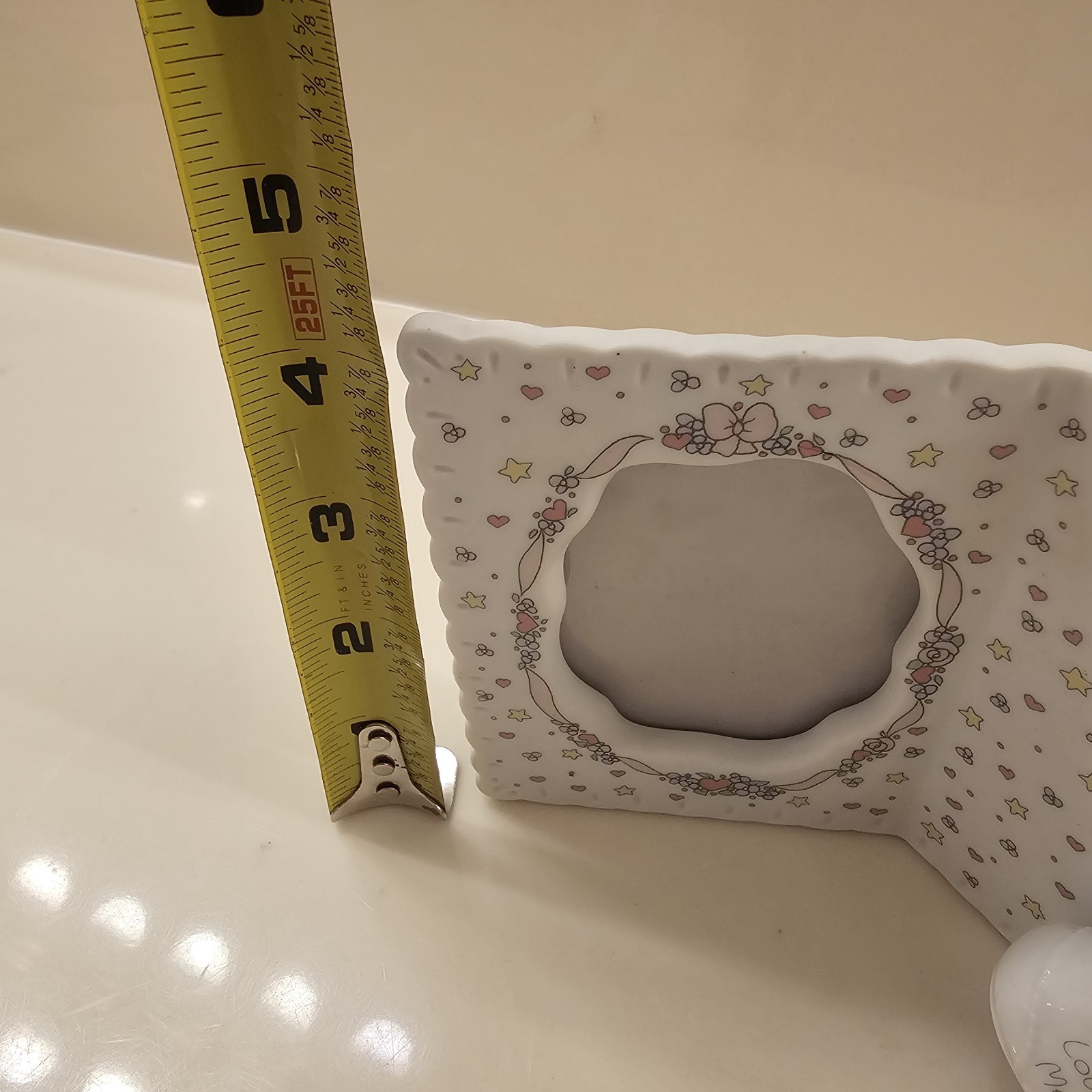 Enesco Precious Moments Baby Shoe Unisex Keepsake Picture Frame Jesus Loves Me