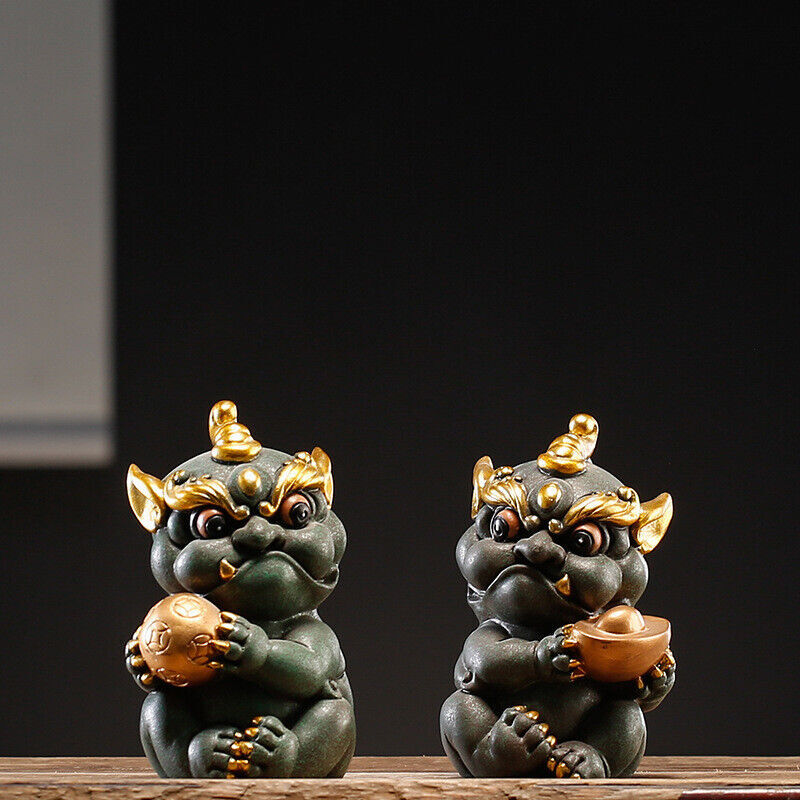 A Pair of Green Sand Stone Auspicious Pixiu Tea Pet Statue Desktop Decoration