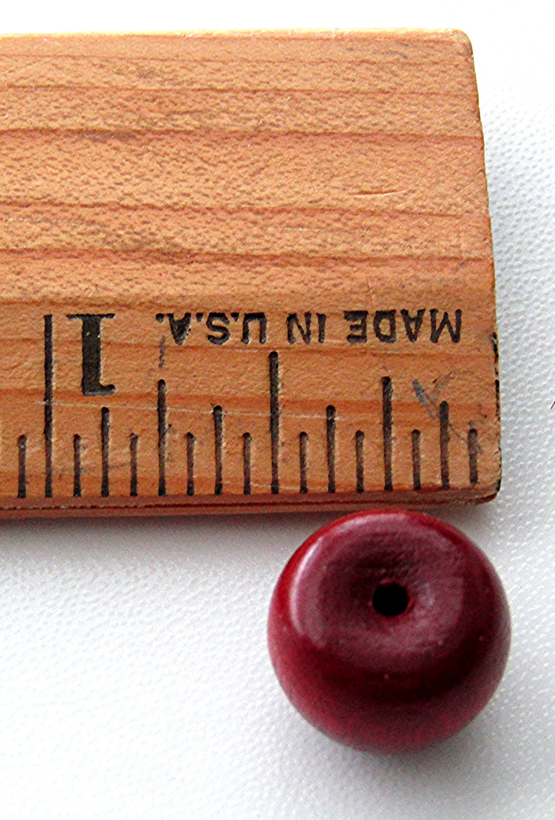Vintage Dark Red Wooden Apples 3 sizes (Crafts, Decor or Dollhouse) YOU CHOOSE