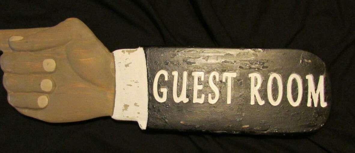 3D 23″ CARVED WOODEN SIGN POINTING FINGER CUSTOMIZED ”:YOUR WORDS” PLAQUE