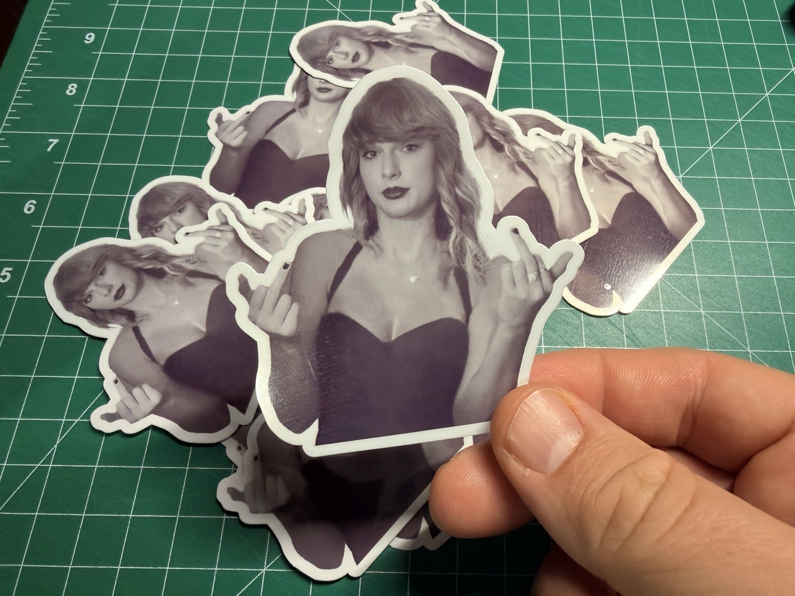Taylor Swift Middle Finger – Laminated Vinyl Sticker -3″x3″