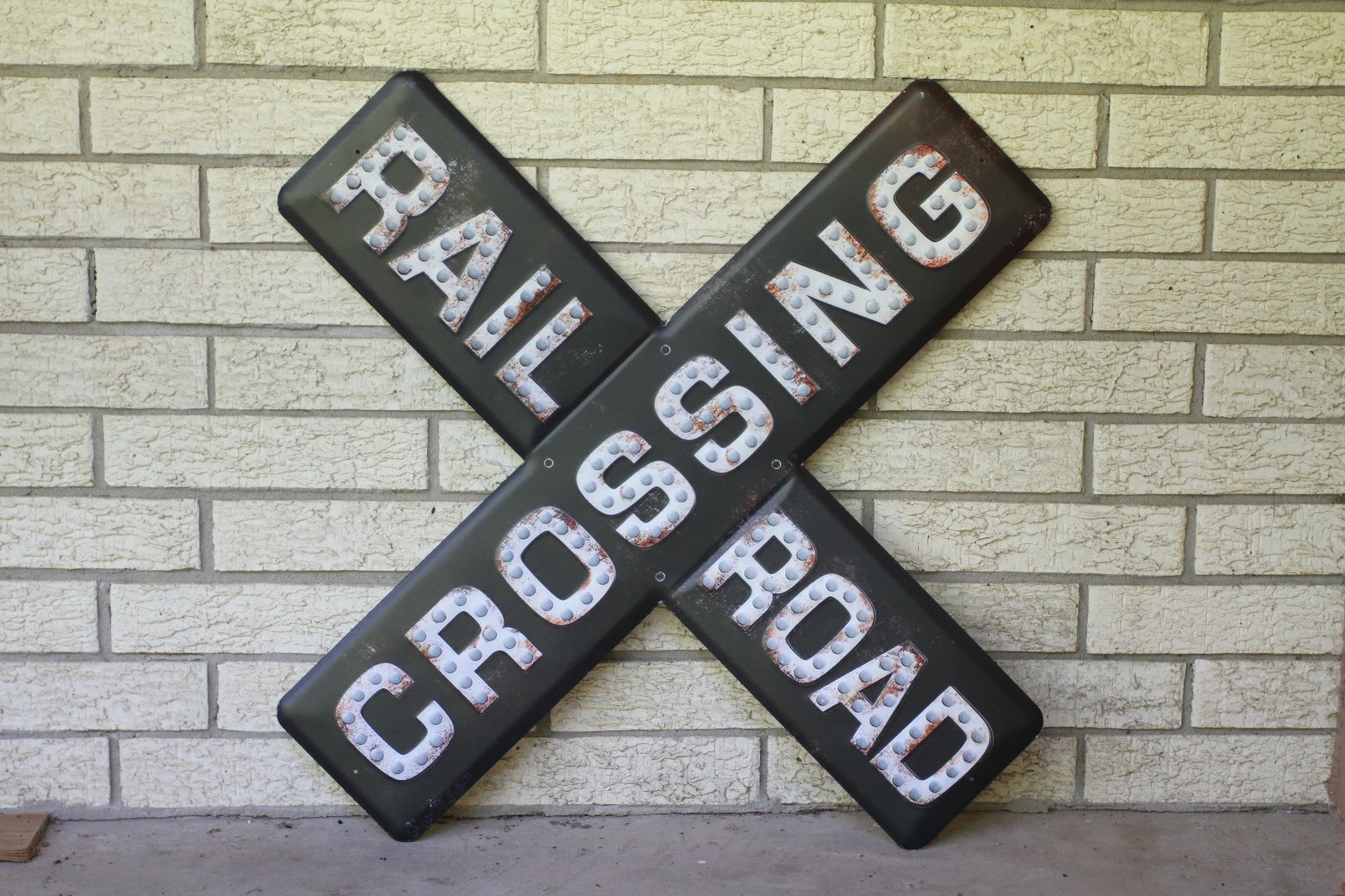 RAILROAD CROSSING Sign,Collectible Train Memorabilia,Transportation T-RRS