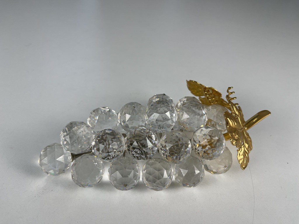 Swarovski Figurine 011864 Grapes 17cm. Excellent Condition