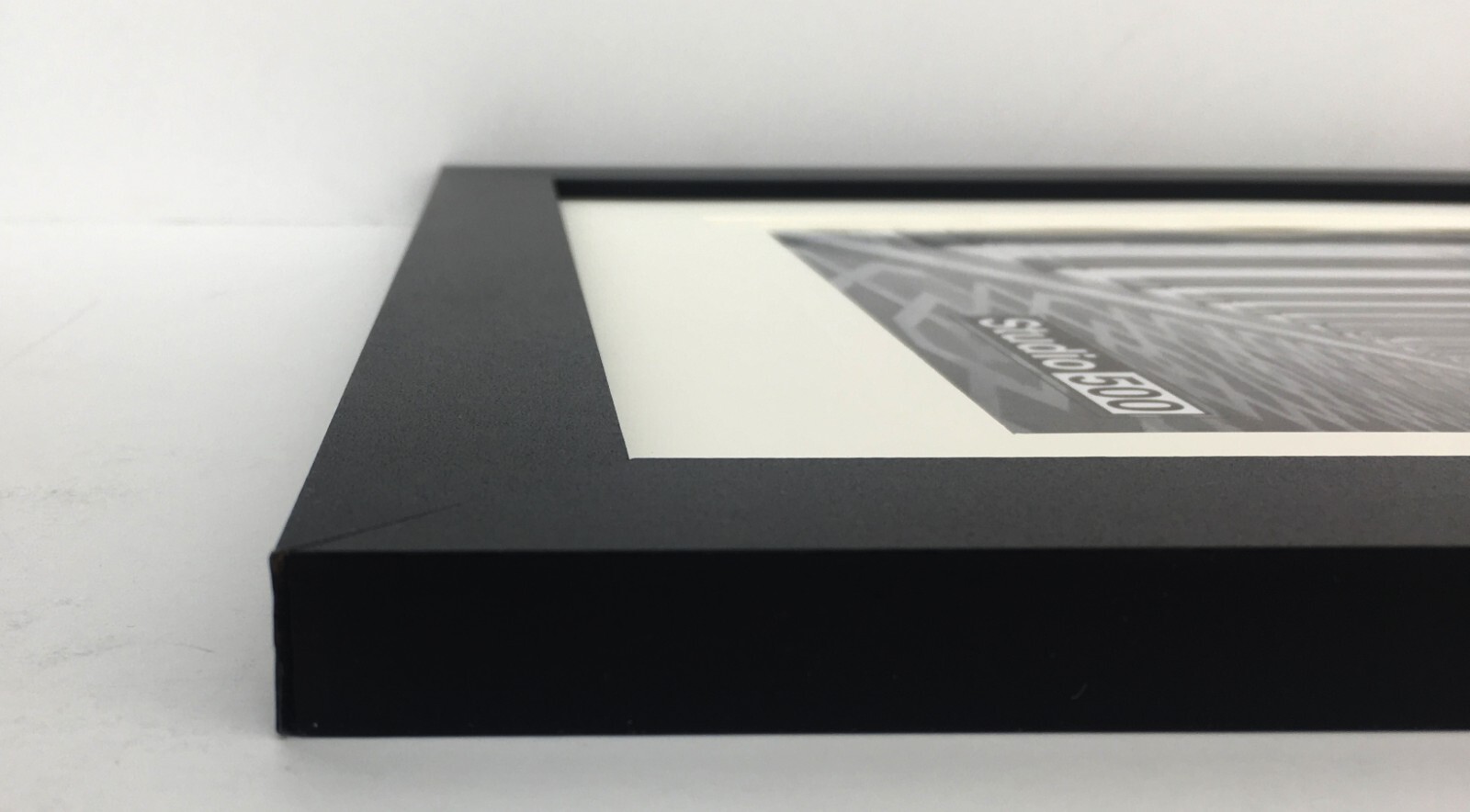 Studio 500 6PC Set 8 x 10 in Tabletop Wall Black Distressed Photo Frames 5×7 Mat