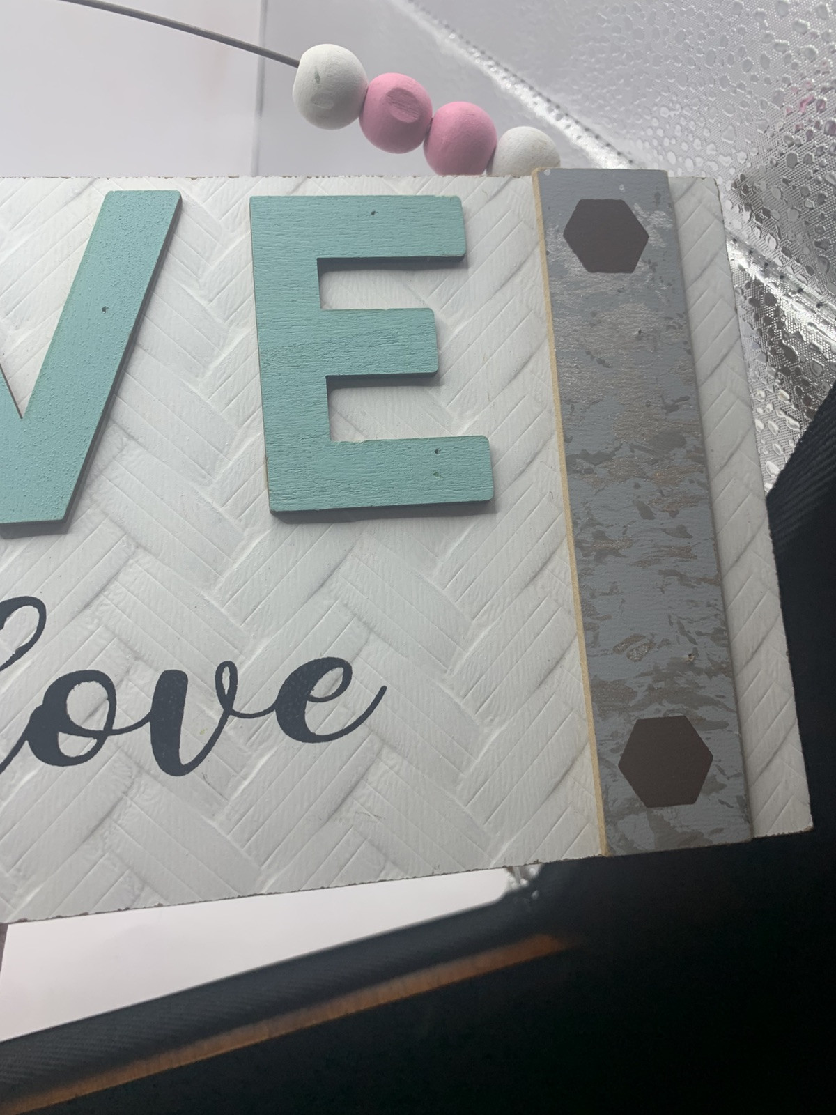 Love Laugh Love PLAQUE Wall Hanging Décor 13 X 5 GREAT FOR ANY ROOM ZE