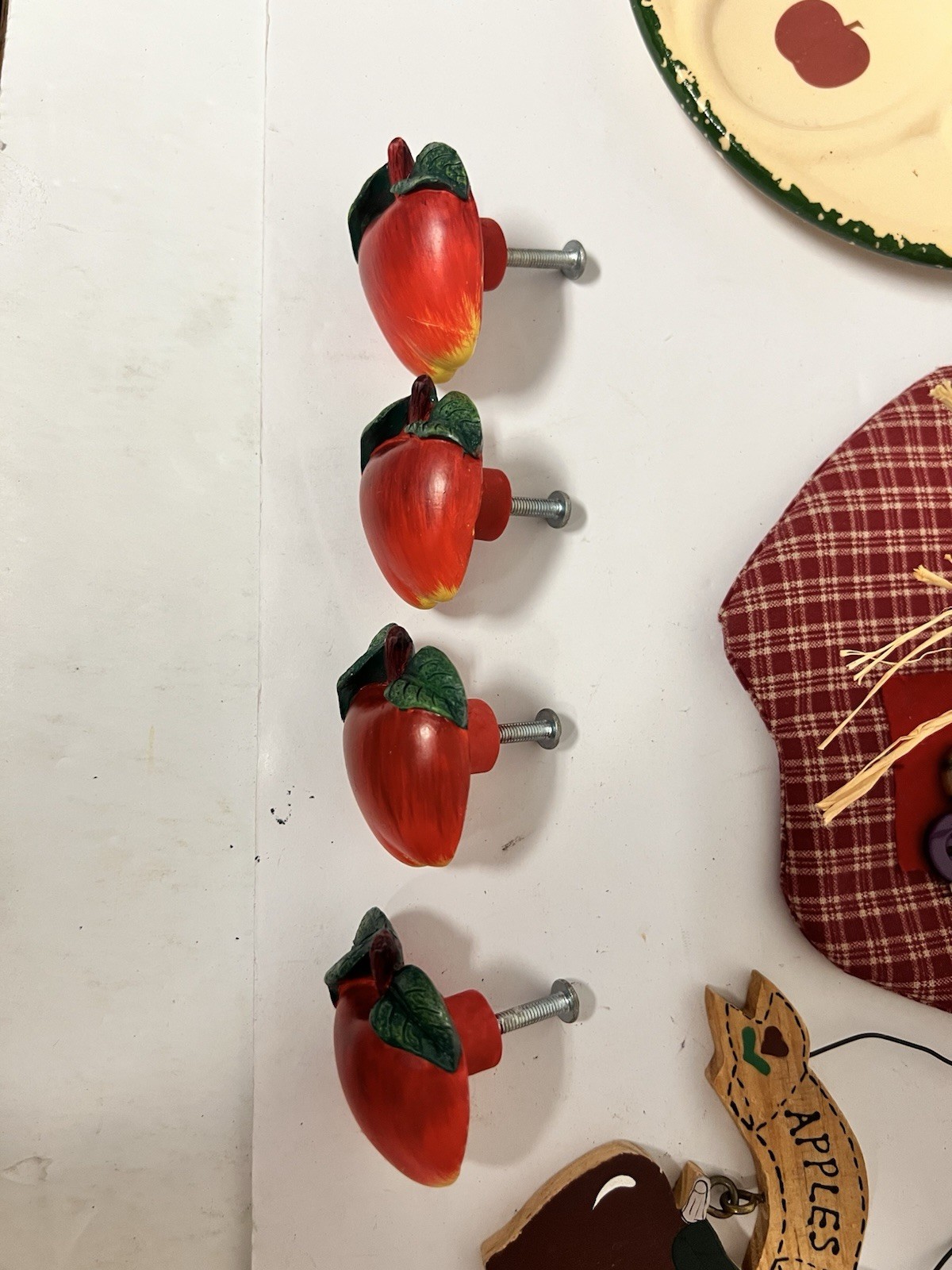 Apple Theme Country Kitchen Decor Lot Wall Hangings Knobs Planter Napkins