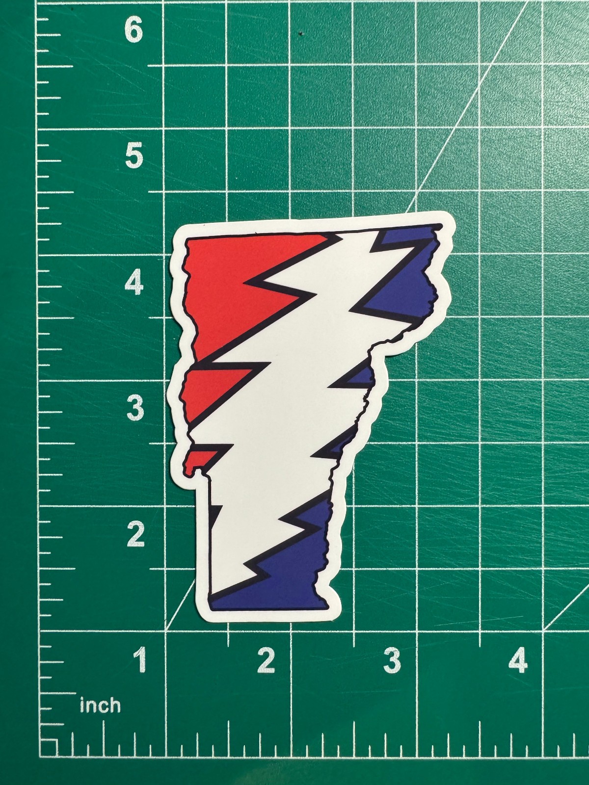 Vermont Stealie – Grateful Dead – Laminated Vinyl Sticker 2″x3″