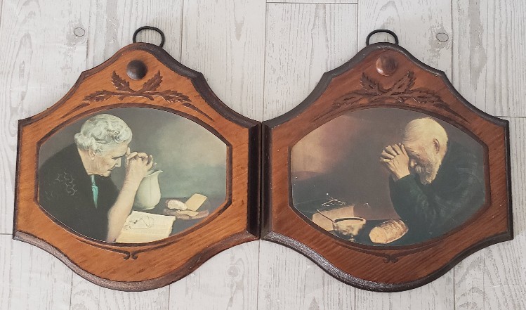 Vintage Grace and Gratitude Wall Decor Wood Plaques Eric Enstrom Praying Couple