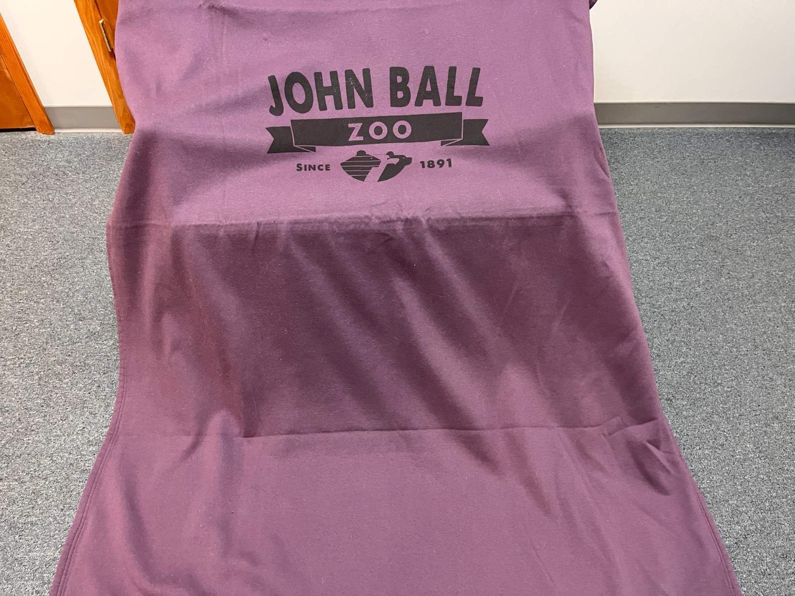 vintage John Ball Zoo, Grand Rapids, Michigan MV Sports Throw Blanket 78″x50″