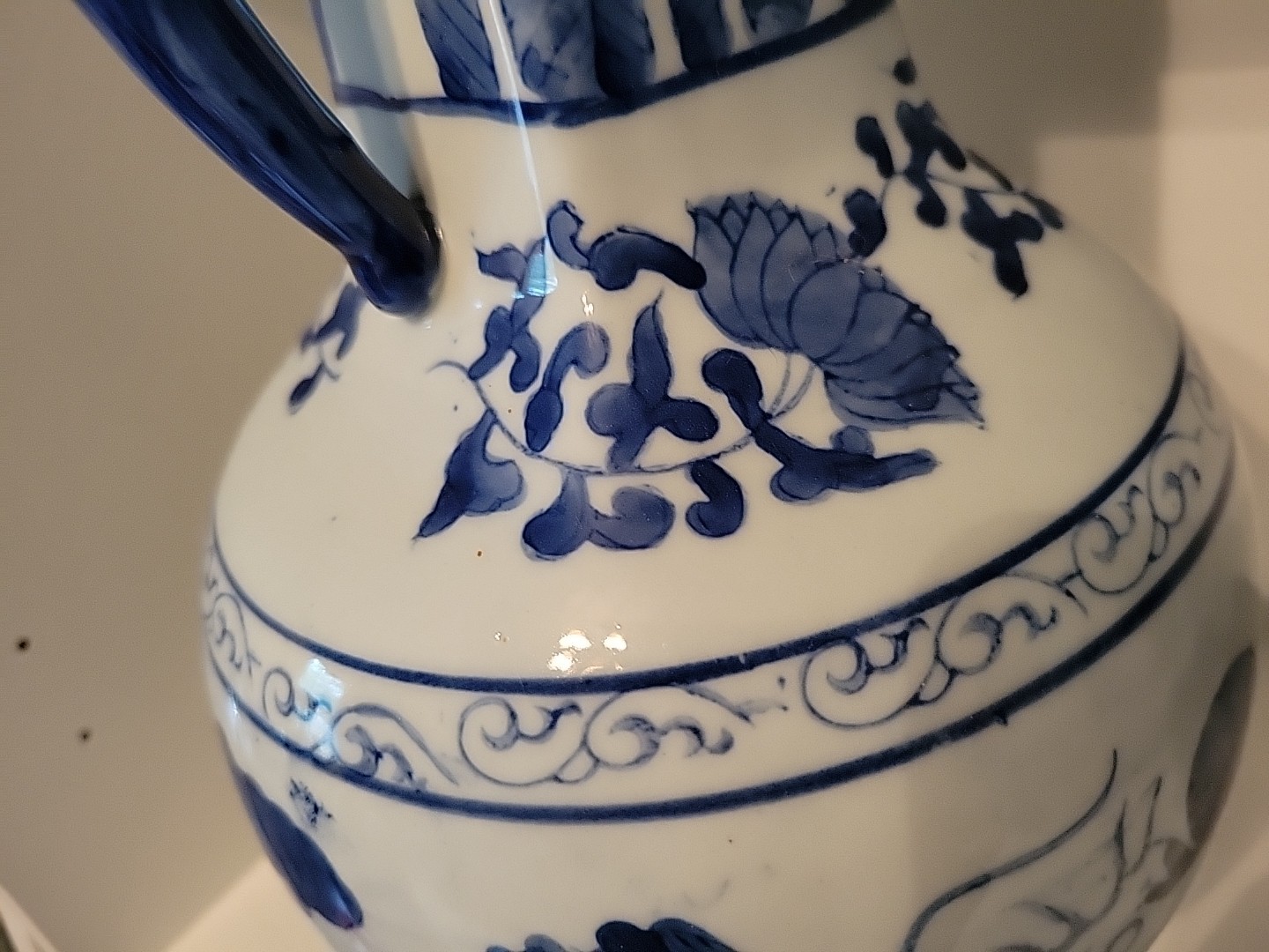 Asian Chinoiserie Vase Dragons Large Three Hands Corp Ceramic Blue White decor